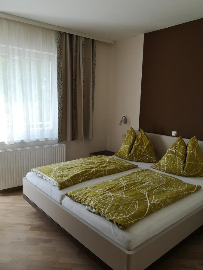 Privatzimmer Langthaler 멜크 외부 사진